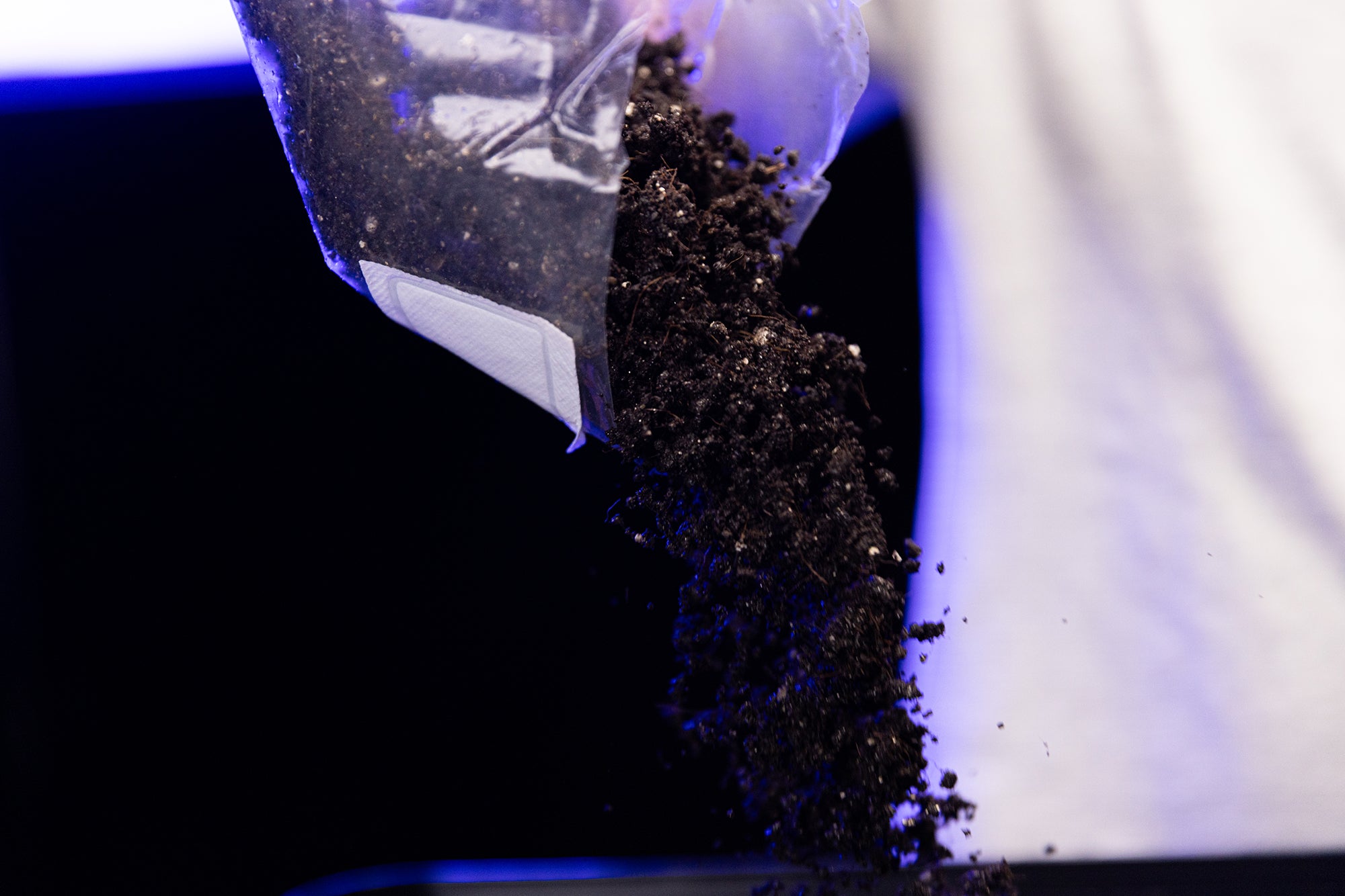 CVG COCO • VERMICULITE • GYPSUM Sterile Bulk Substrate